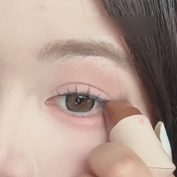 Perfect Wing Eyeliner Stamp